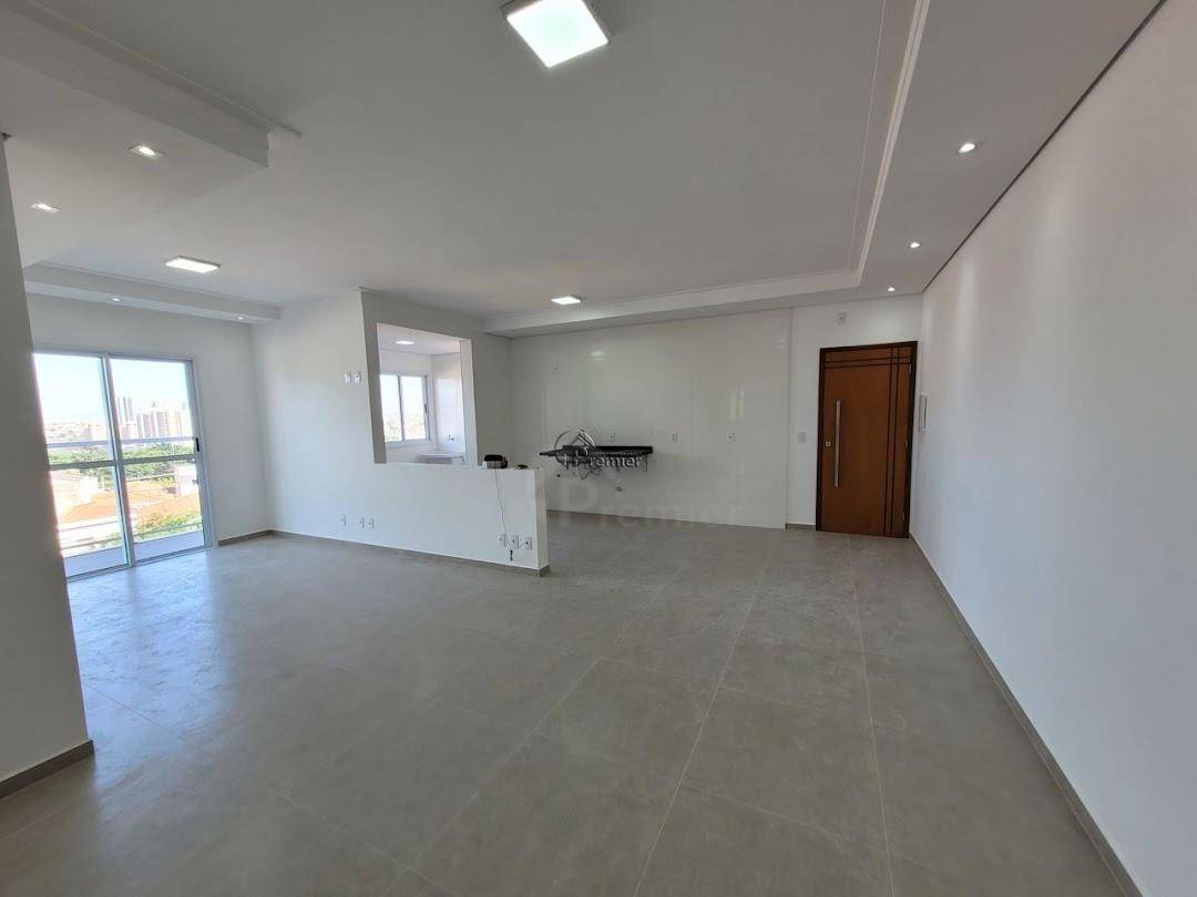 Apartamento à venda com 3 quartos, 92m² - Foto 4