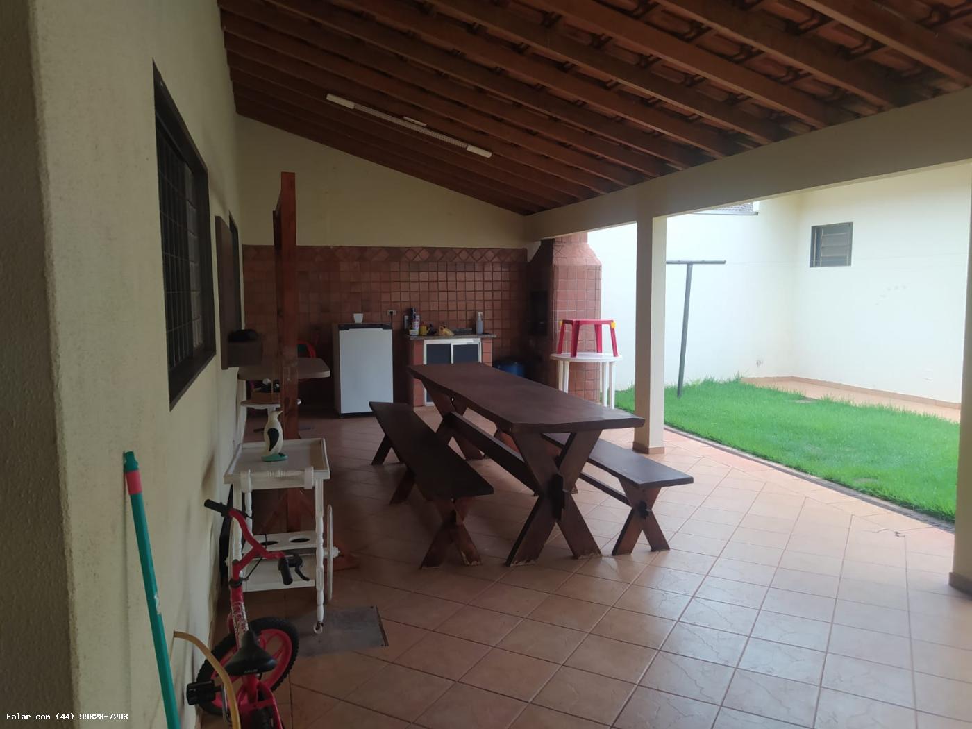 Casa à venda com 4 quartos, 304m² - Foto 9