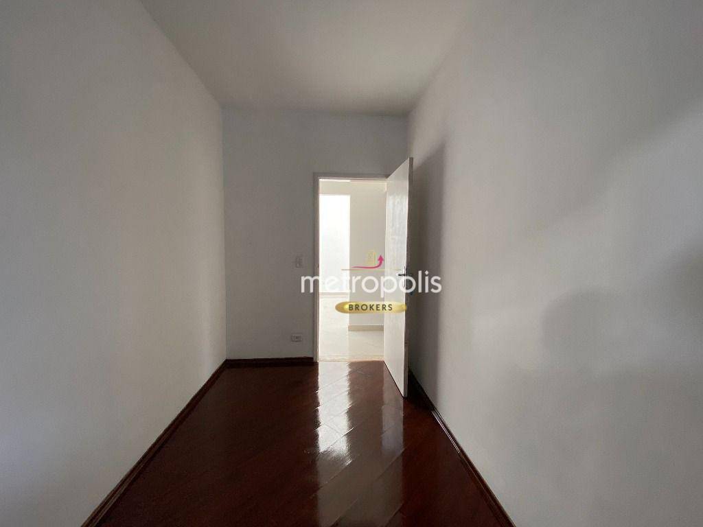 Casa para alugar com 4 quartos, 160m² - Foto 13