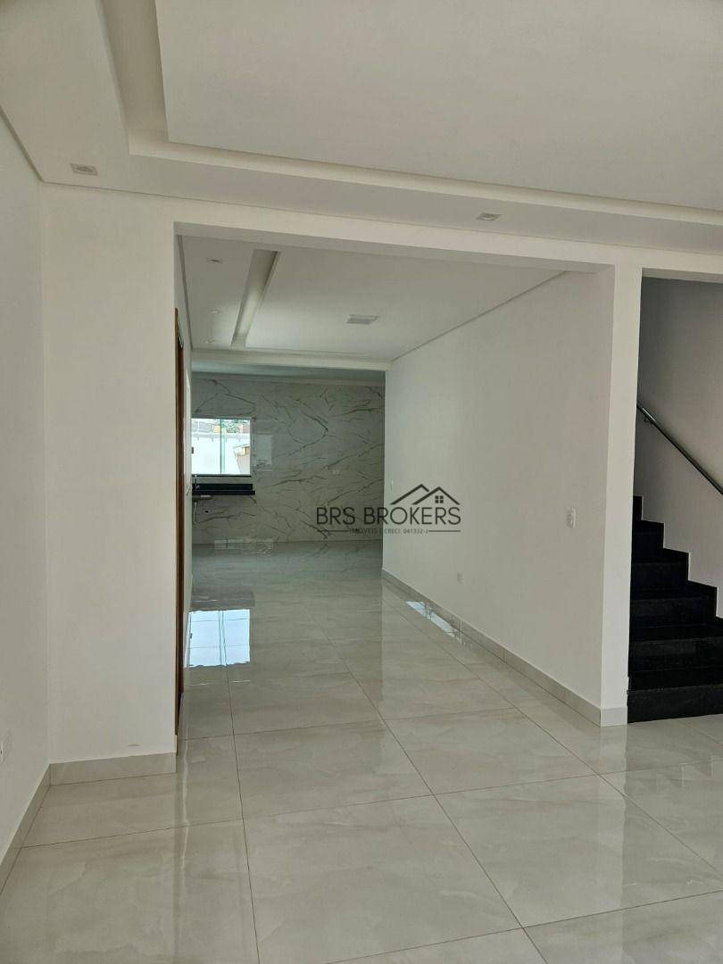 Sobrado à venda com 3 quartos, 128m² - Foto 4