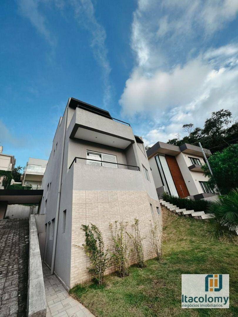 Casa de Condomínio à venda com 4 quartos, 350m² - Foto 10