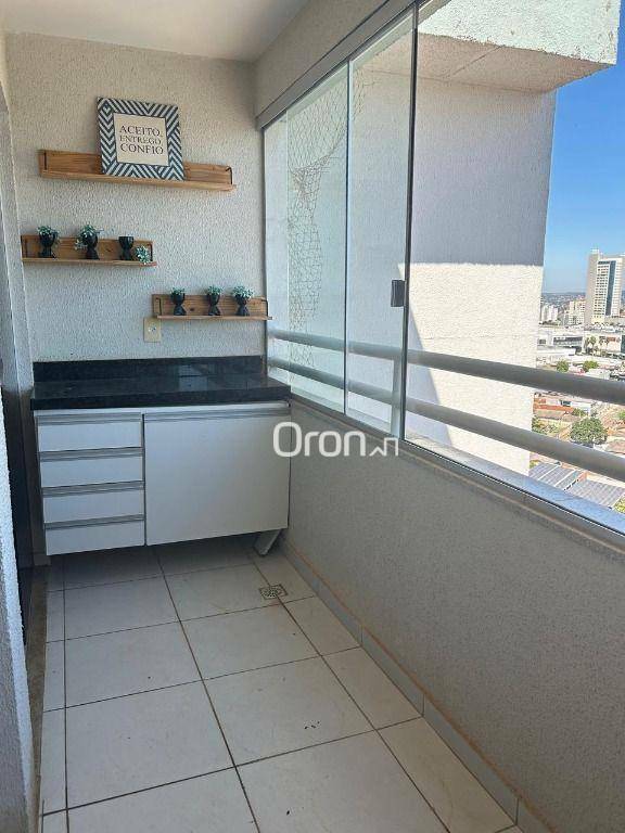 Apartamento à venda com 2 quartos, 63m² - Foto 2