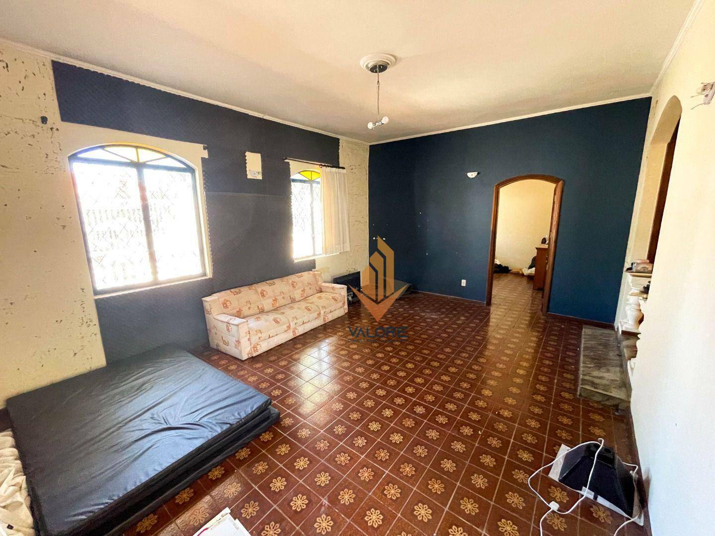 Casa à venda com 3 quartos, 259m² - Foto 9