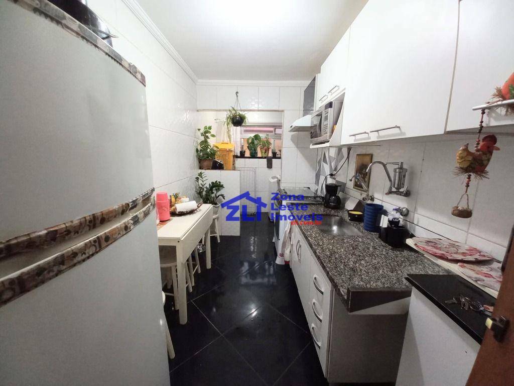 Apartamento à venda com 2 quartos, 64m² - Foto 14