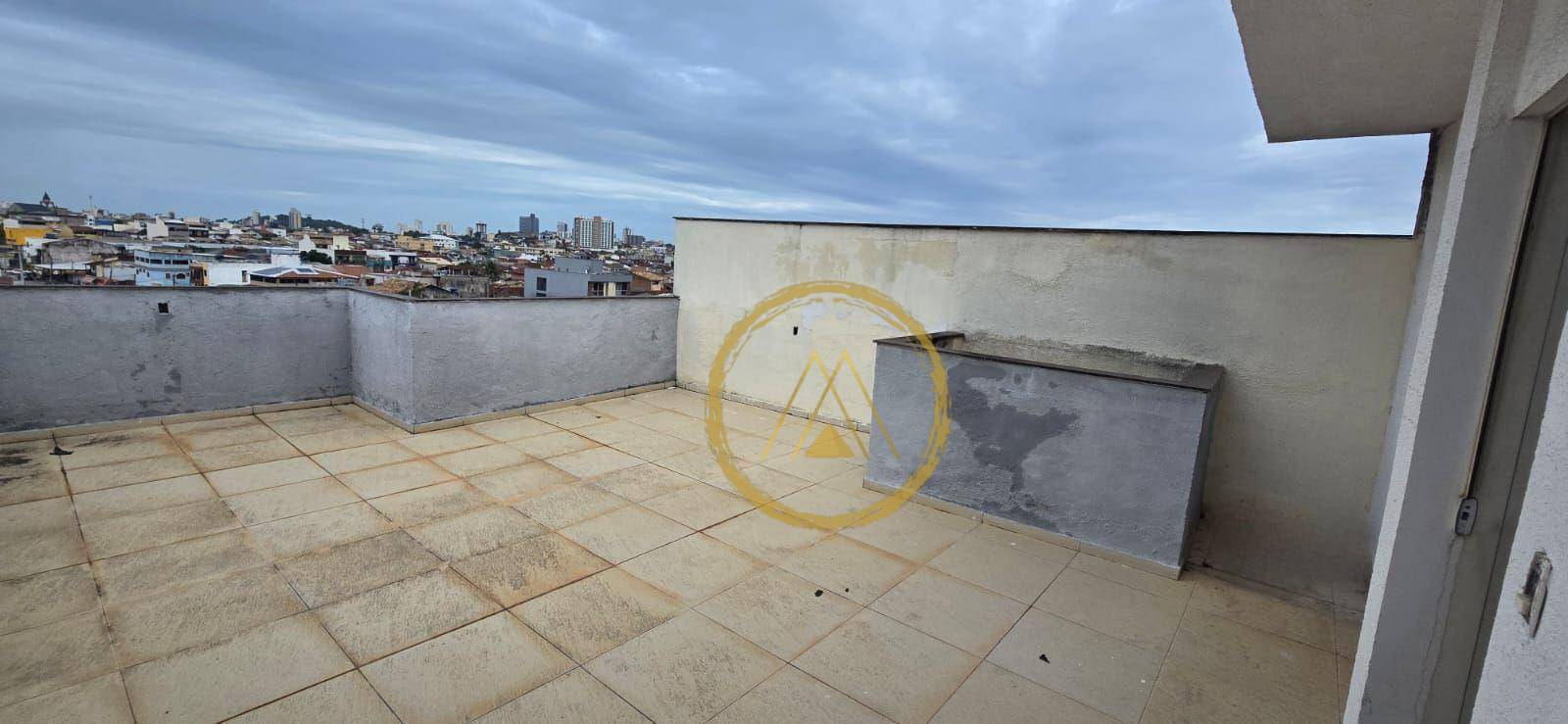 Cobertura à venda e aluguel com 3 quartos, 167m² - Foto 3