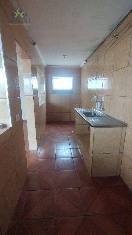Sobrado à venda com 4 quartos, 205m² - Foto 4