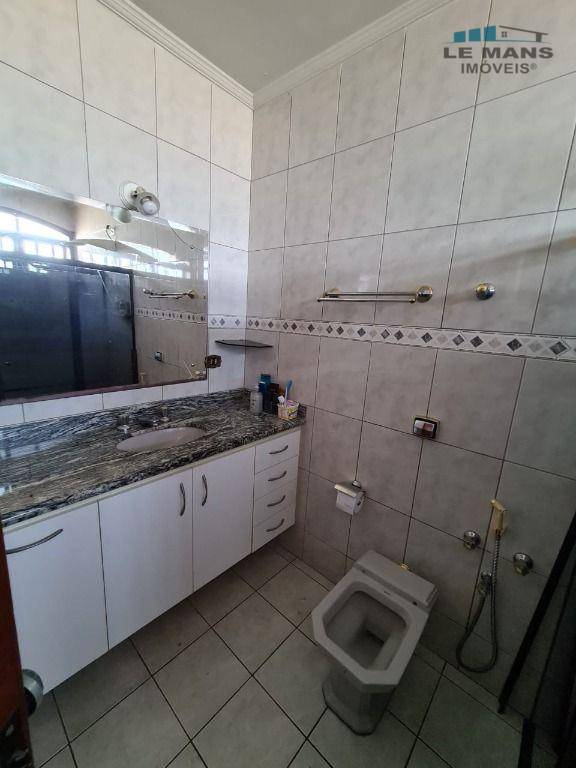 Casa à venda com 3 quartos, 176m² - Foto 13