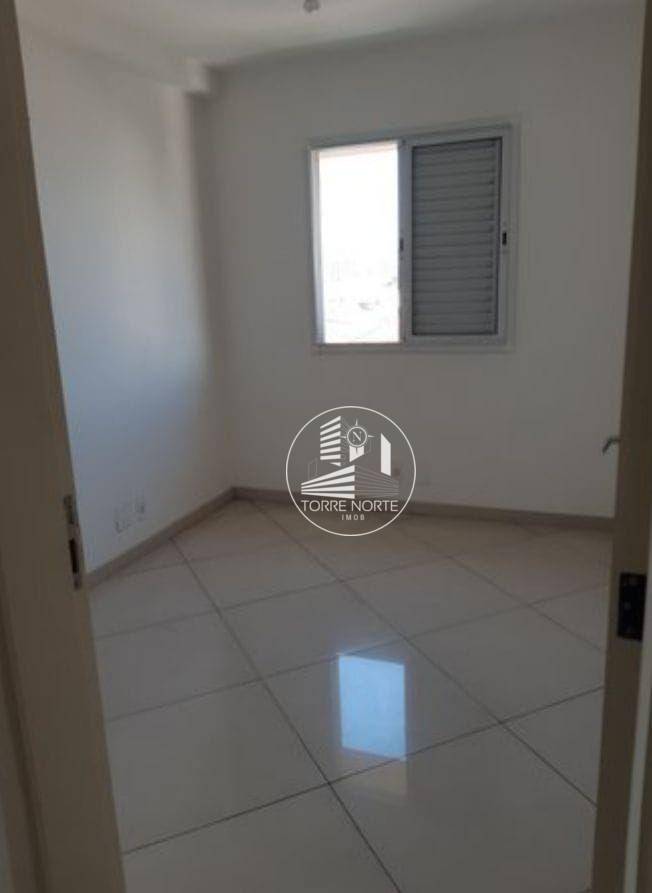 Apartamento à venda com 3 quartos, 69m² - Foto 18