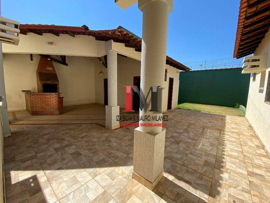 Casa de Condomínio à venda com 3 quartos, 380m² - Foto 38