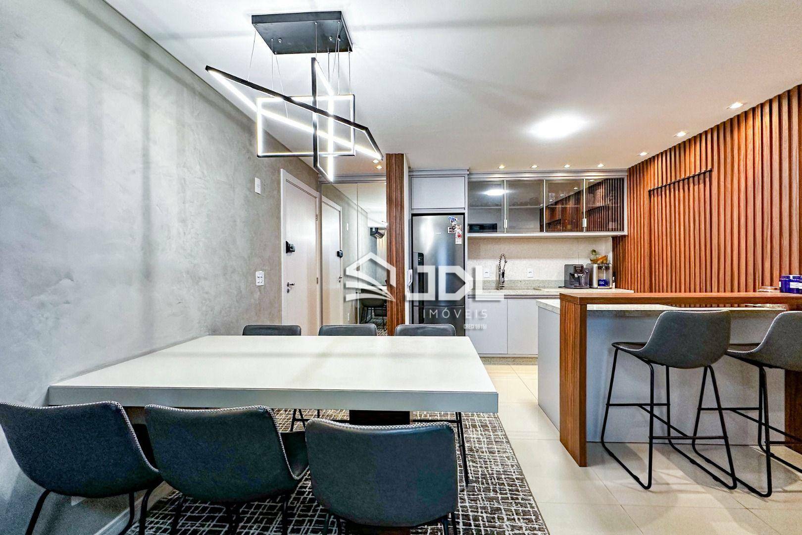 Apartamento à venda com 3 quartos, 80m² - Foto 1