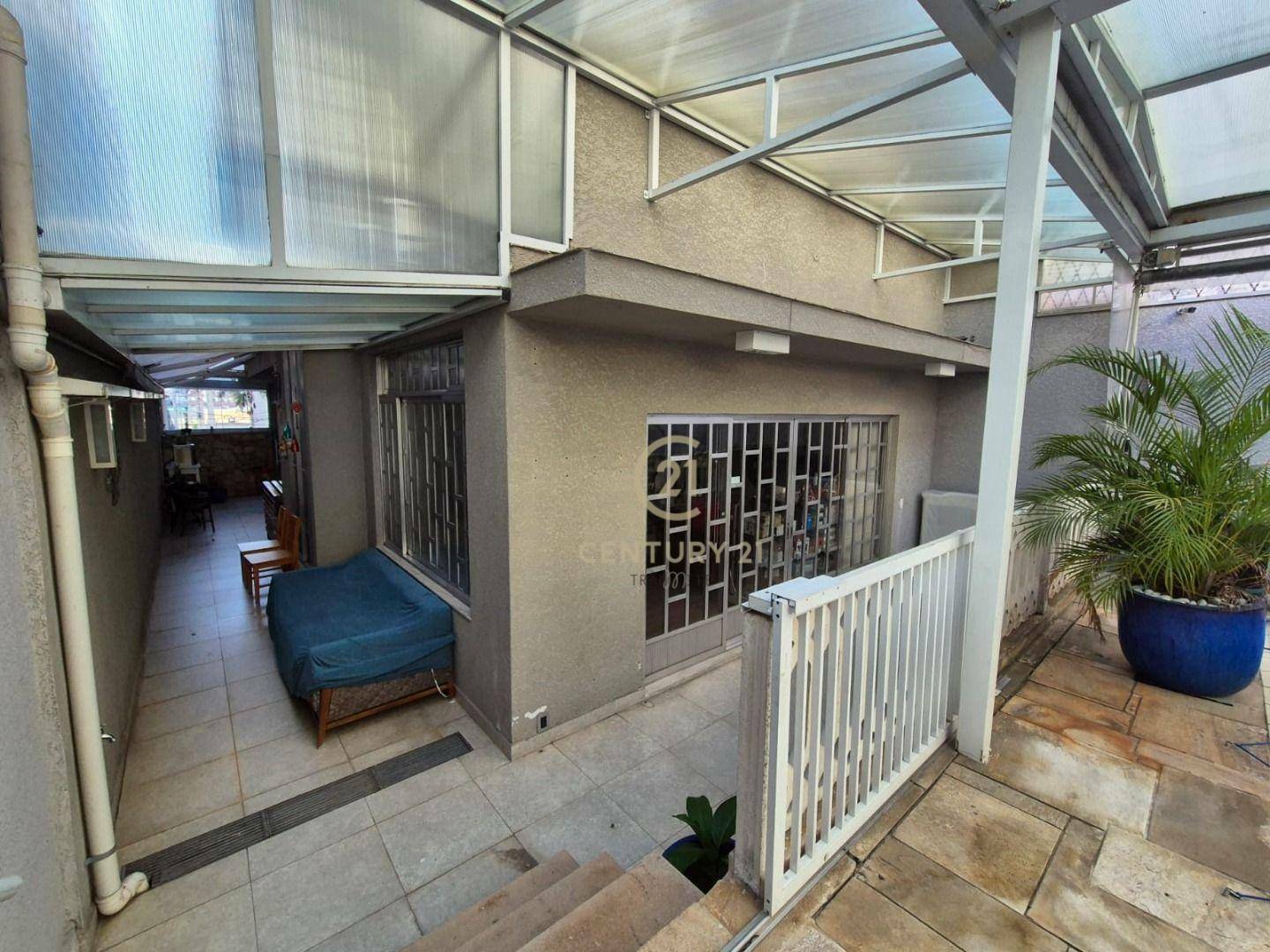 Casa à venda com 5 quartos, 310m² - Foto 26