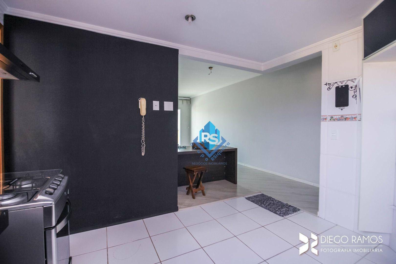 Apartamento à venda com 3 quartos, 190m² - Foto 4