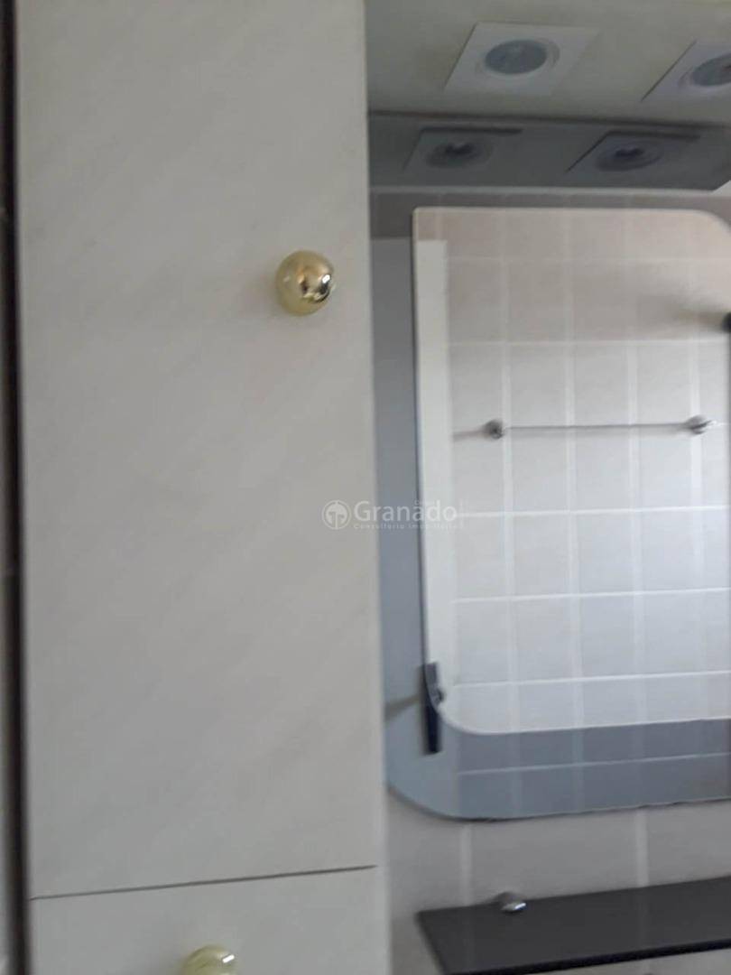 Apartamento à venda com 2 quartos, 51m² - Foto 3