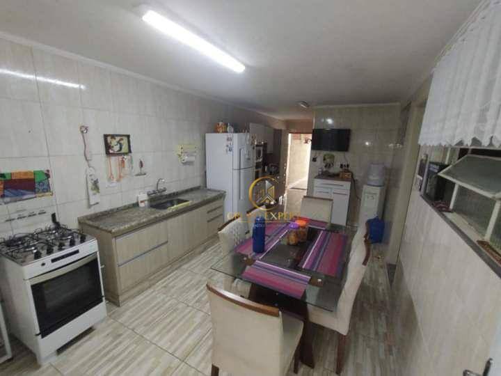 Casa à venda com 3 quartos, 100m² - Foto 16