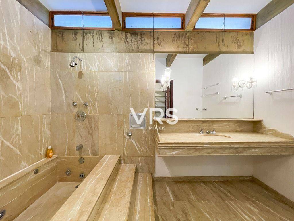 Casa à venda com 3 quartos, 273m² - Foto 23