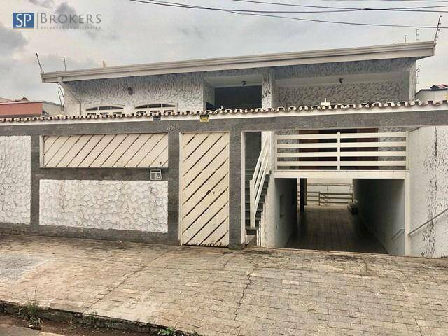 Casa à venda com 3 quartos, 440m² - Foto 2