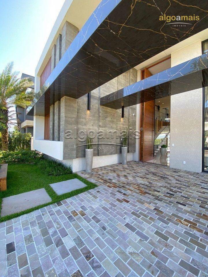 Casa de Condomínio à venda com 5 quartos, 426m² - Foto 8