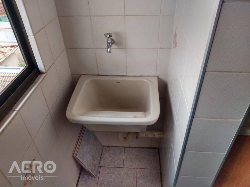 Apartamento à venda com 1 quarto, 45m² - Foto 6