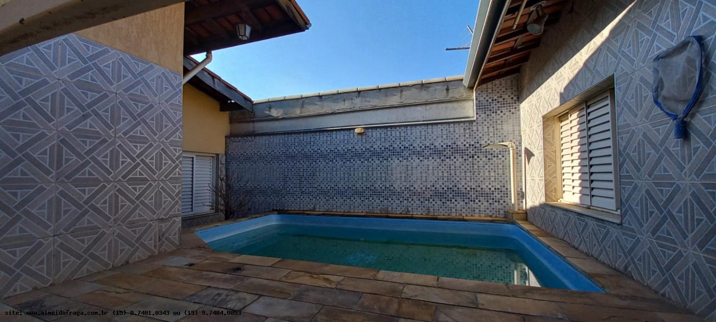 Casa à venda com 3 quartos, 300m² - Foto 5