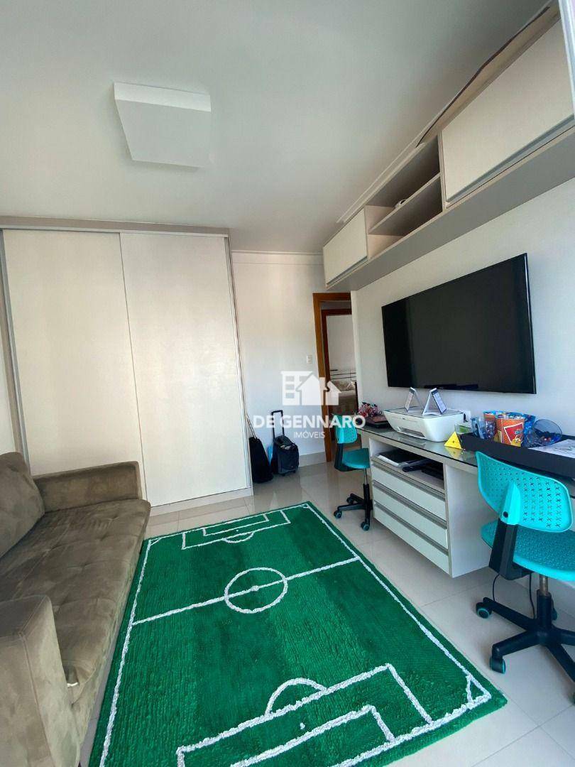 Apartamento à venda com 3 quartos, 137m² - Foto 19