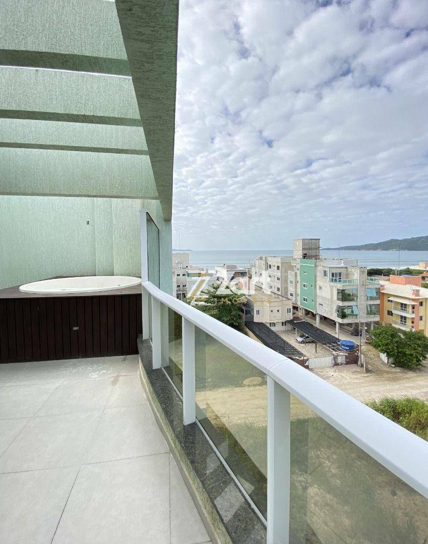 Apartamento à venda com 3 quartos, 185m² - Foto 1