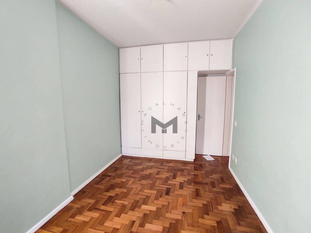 Apartamento à venda com 3 quartos, 100m² - Foto 7