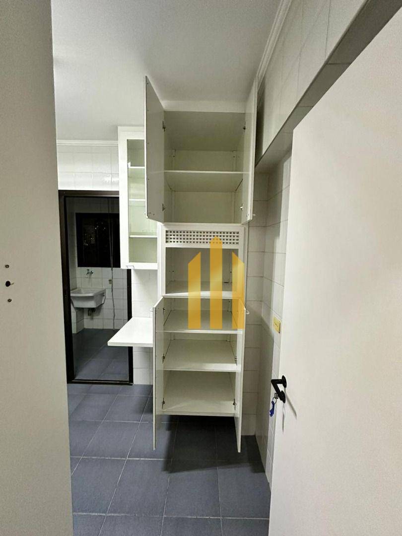 Apartamento para alugar com 3 quartos, 90m² - Foto 29