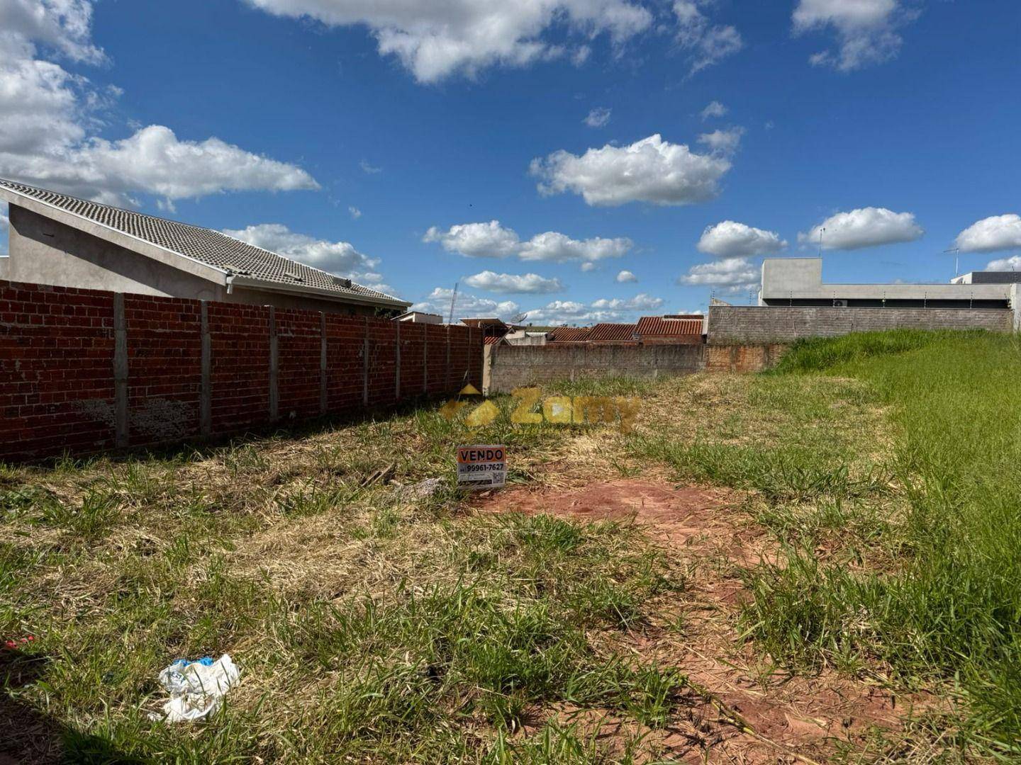 Terreno, 239 m² - Foto 1