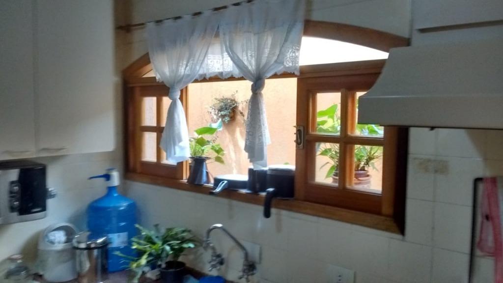 Sobrado à venda com 3 quartos, 200m² - Foto 16