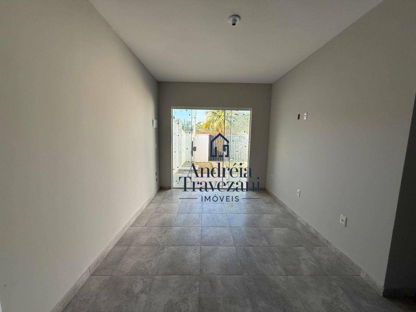 Casa à venda com 1 quarto, 60m² - Foto 4