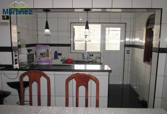 Casa à venda com 3 quartos, 350m² - Foto 28