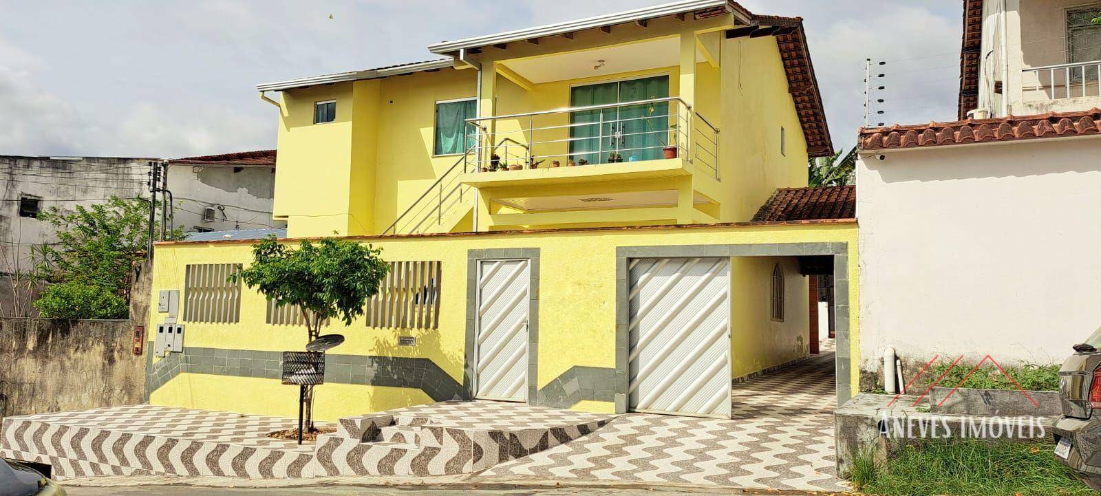 Casa à venda com 5 quartos, 364m² - Foto 1