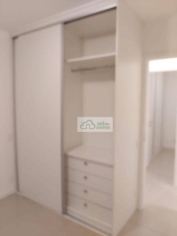 Apartamento para alugar com 2 quartos, 70m² - Foto 15