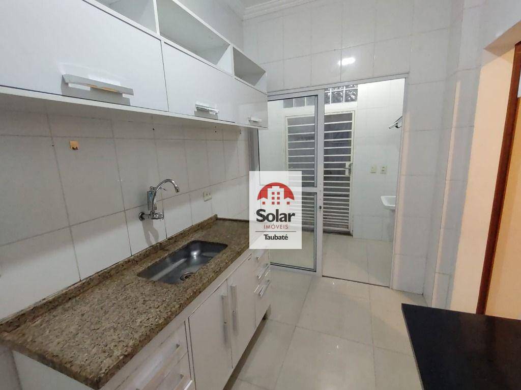 Casa à venda com 3 quartos, 165m² - Foto 4