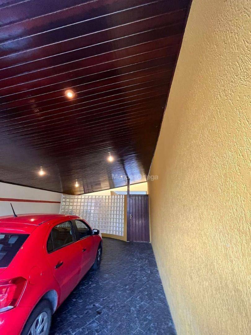 Casa de Condomínio para alugar com 5 quartos, 600m² - Foto 3