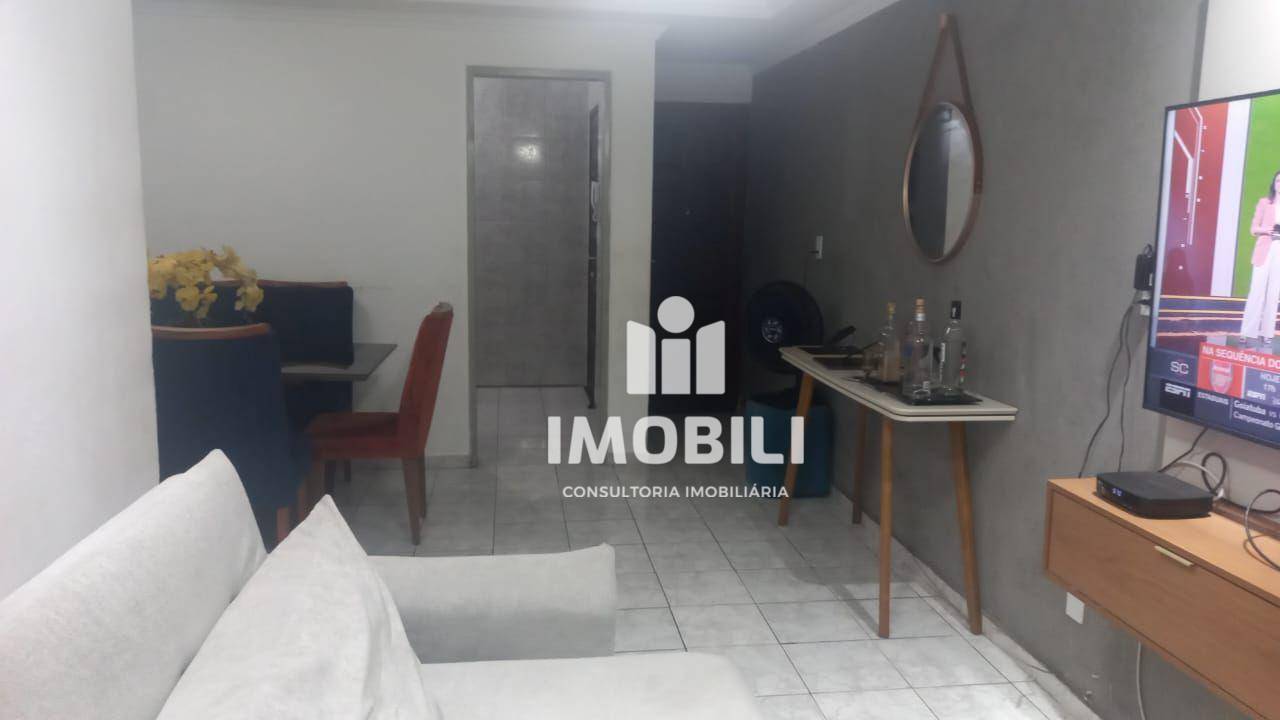 Apartamento à venda com 3 quartos, 76m² - Foto 5