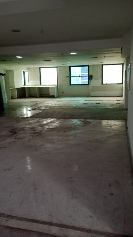 Conjunto Comercial-Sala para alugar, 306m² - Foto 13