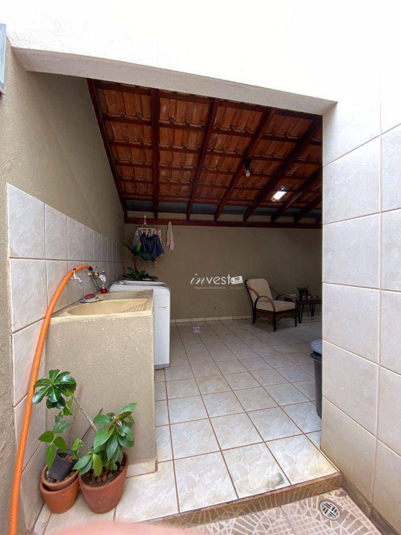 Casa à venda com 2 quartos, 101m² - Foto 18