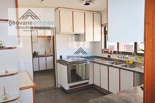 Apartamento à venda com 3 quartos, 206m² - Foto 13