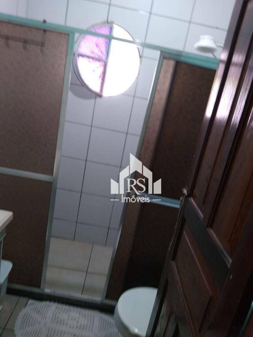 Casa de Condomínio à venda com 7 quartos, 200m² - Foto 15