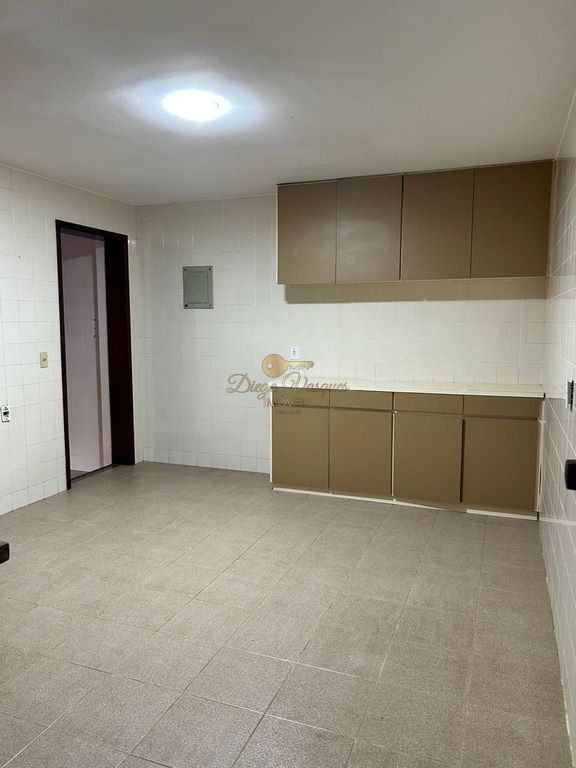 Casa de Condomínio à venda com 4 quartos, 350m² - Foto 26