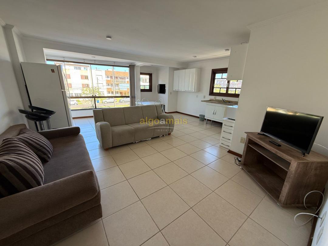 Apartamento à venda com 2 quartos, 100m² - Foto 1