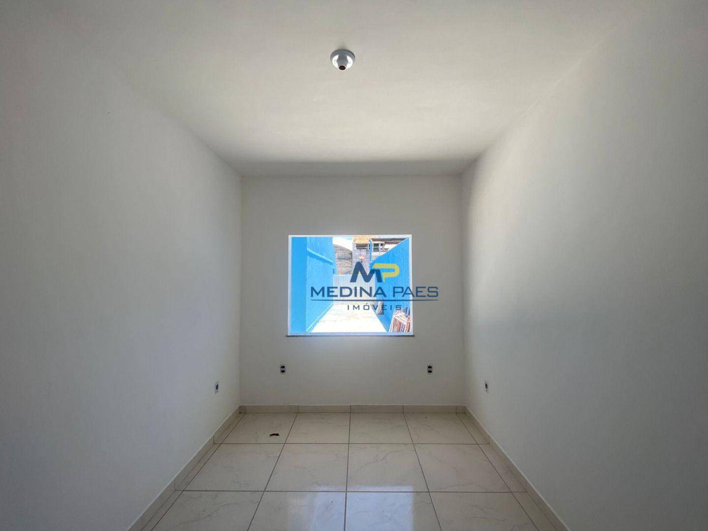 Casa à venda com 2 quartos, 60M2 - Foto 11