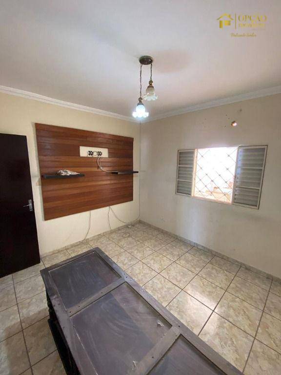 Casa à venda com 4 quartos, 195m² - Foto 11