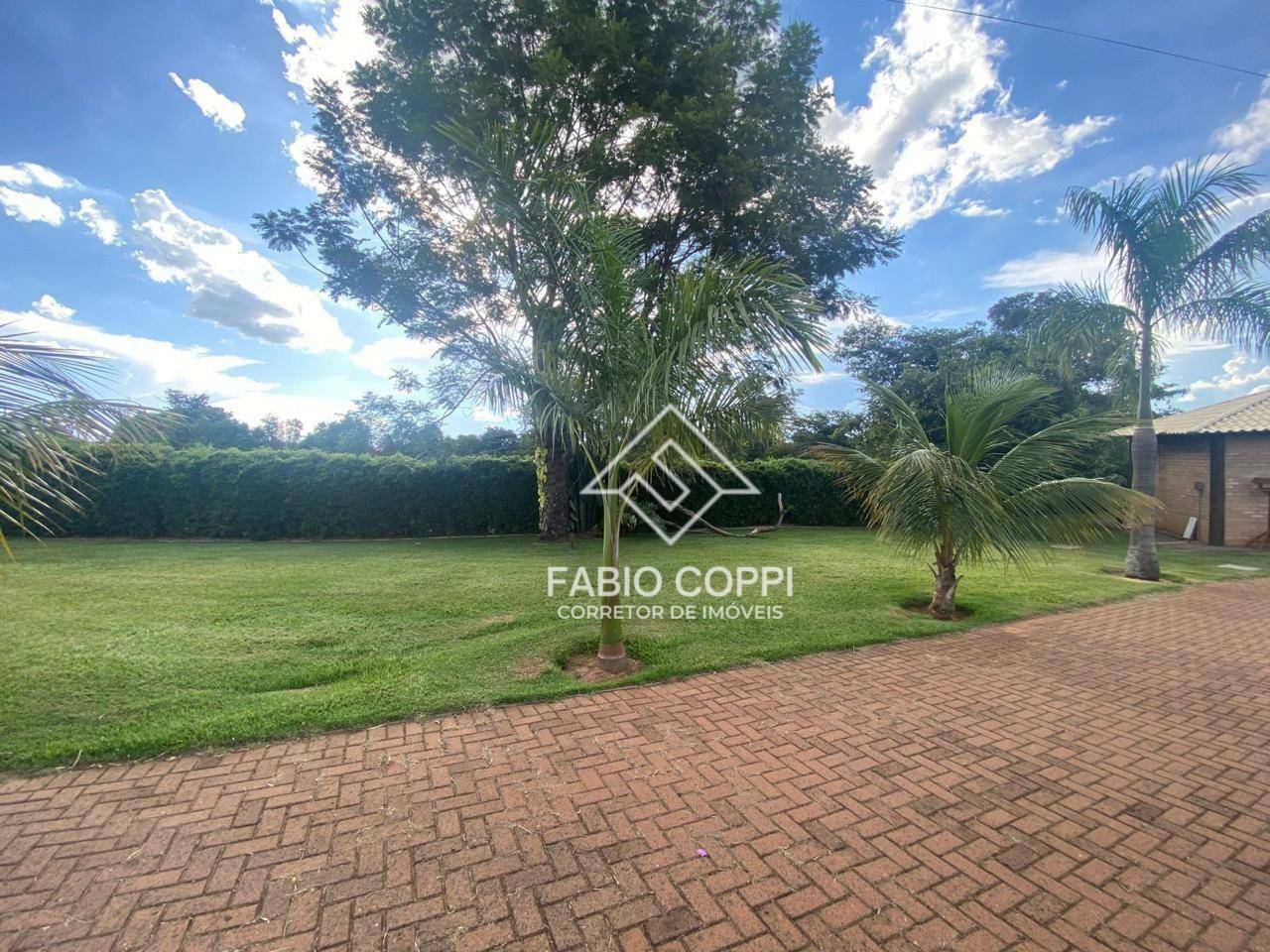 Casa de Condomínio à venda com 3 quartos, 416m² - Foto 3