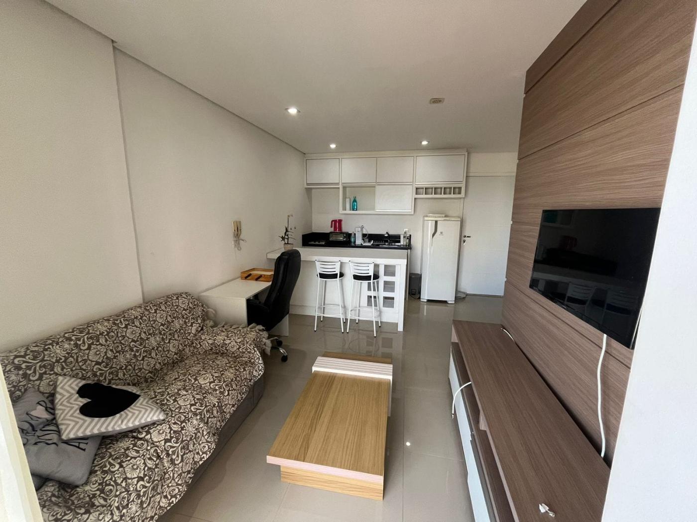 Apartamento para alugar com 1 quarto, 34m² - Foto 2