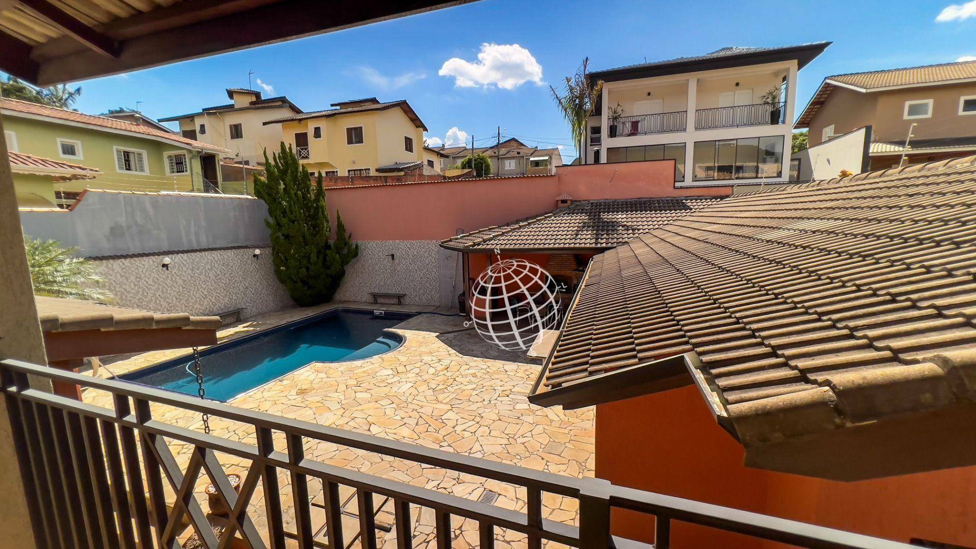 Casa à venda com 3 quartos, 246m² - Foto 30