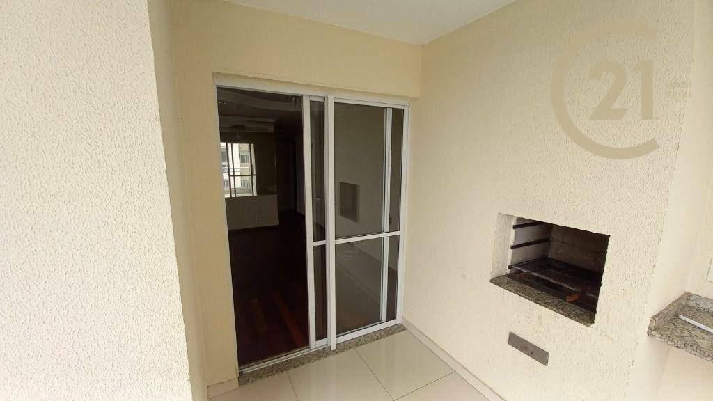 Apartamento para alugar com 3 quartos, 95m² - Foto 6