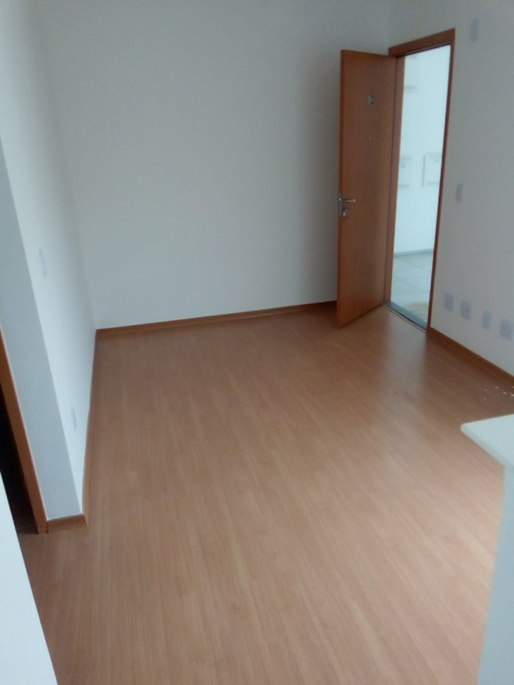 Apartamento para alugar com 2 quartos, 50m² - Foto 2