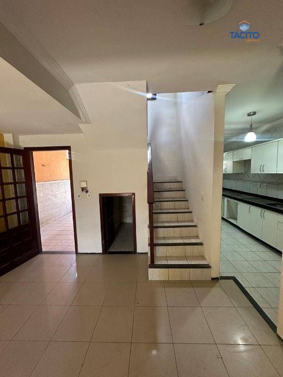 Casa à venda com 3 quartos, 120m² - Foto 16